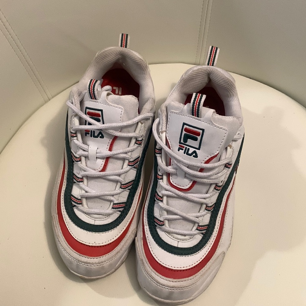 Chunky FILA SHOES Womens 8.5/Men6.5 Vintage style